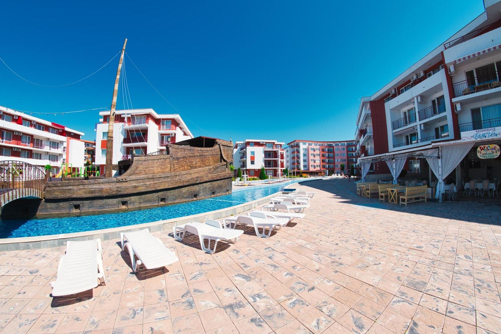 Privilege Fort Beach Apartments Sveti Vlas Exterior foto