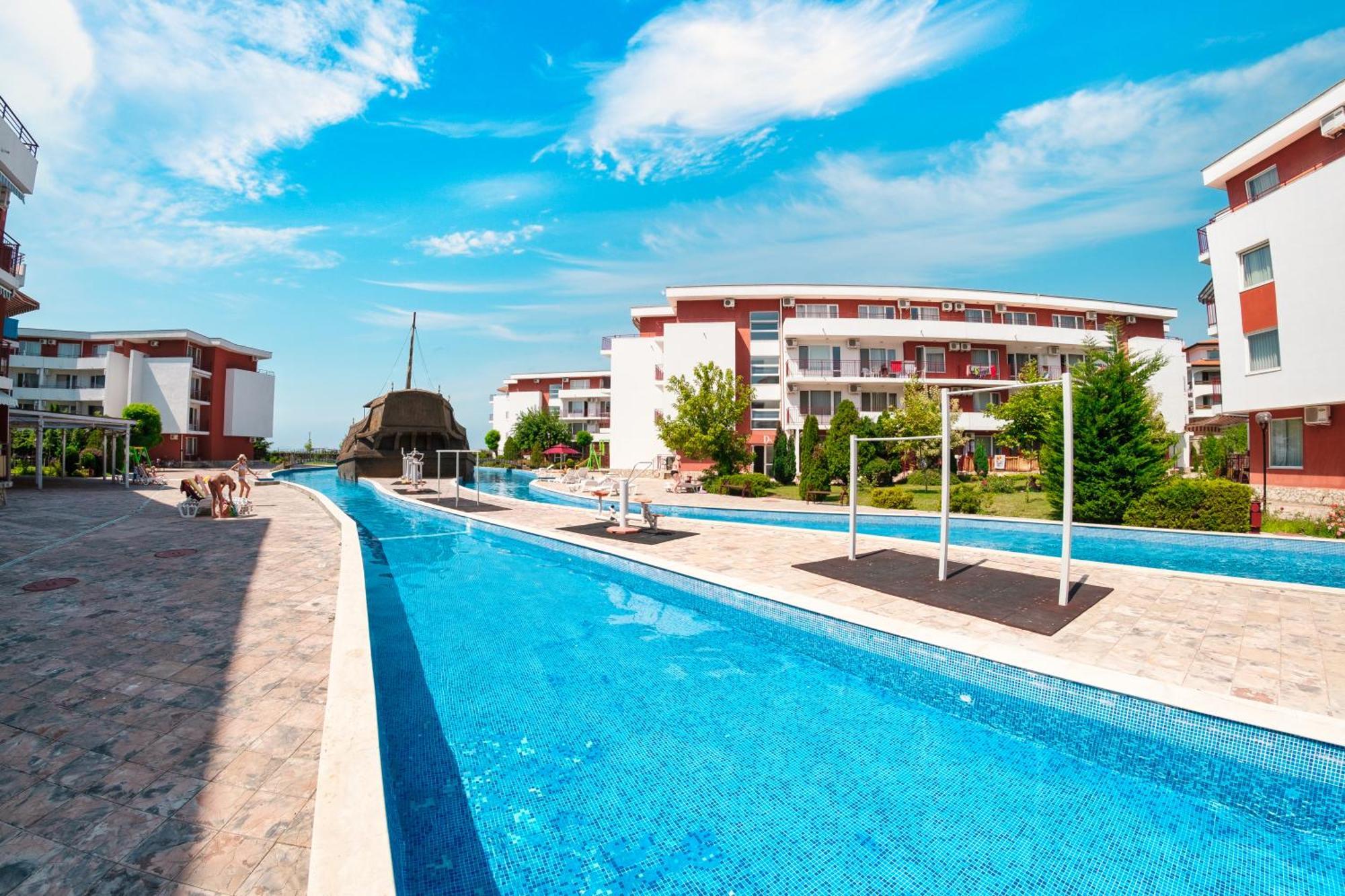 Privilege Fort Beach Apartments Sveti Vlas Exterior foto